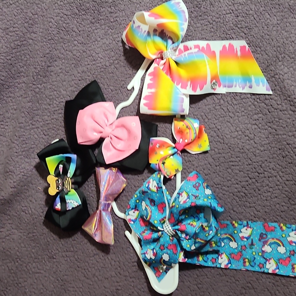 Bows for Days
